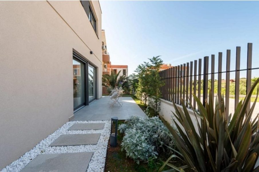 byt – Luxusní dvoupodlažní apartmán s bazénem, pouhých 50 m od moře - Privlaka , Privlaka, Chorvatsko – foto 33
