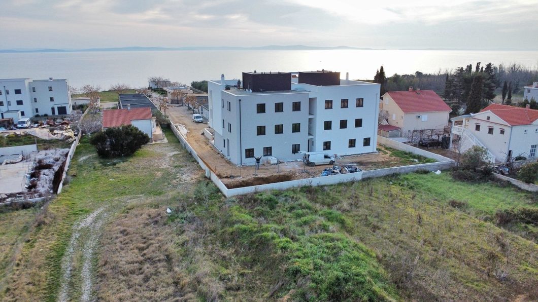 byt – Apartmánu se zahradou, 100 m od moře - Privlaka , Privlaka, Chorvatsko – foto 1