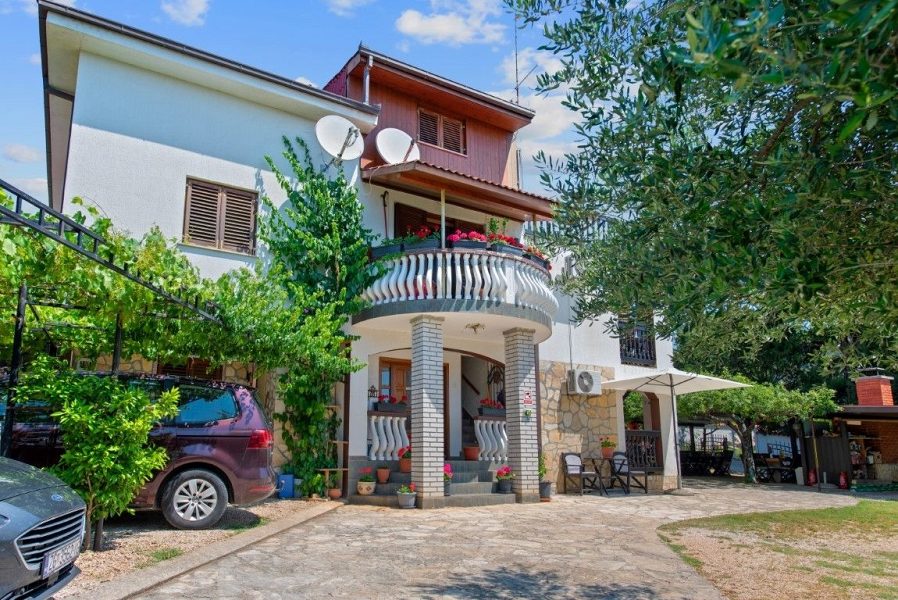 dům – Bytově-obchodní objekt Posedarje, Posedarje, Chorvatsko – foto 1