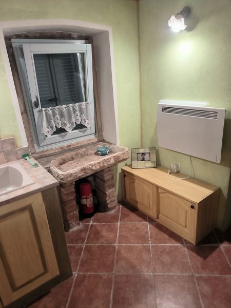 dům – AUTENTICKÝ STŘEDOMOŘSKÝ KAMENNÝ DŮM S ÚŽASNÝM VÝHLEDEM, Veli Iž, Chorvatsko – foto 16