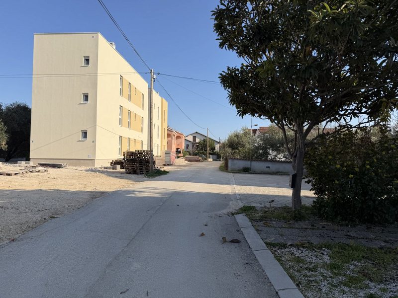 byt – Apartmán se zahradou 50 m od moře (novostavba, 3 ložnice) - Zadar/Sukošan, Sukošan, Chorvatsko – foto 9