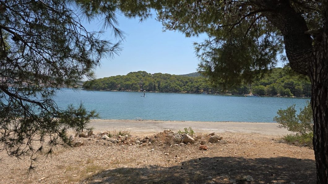 pozemek – Zemědělský Murter, Murter, Chorvatsko – foto 1