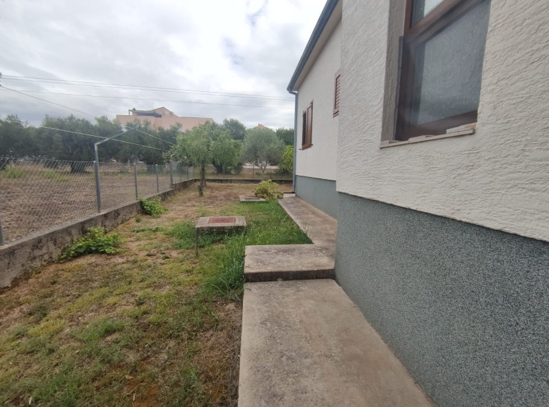 Přízemní dům Sukošan
