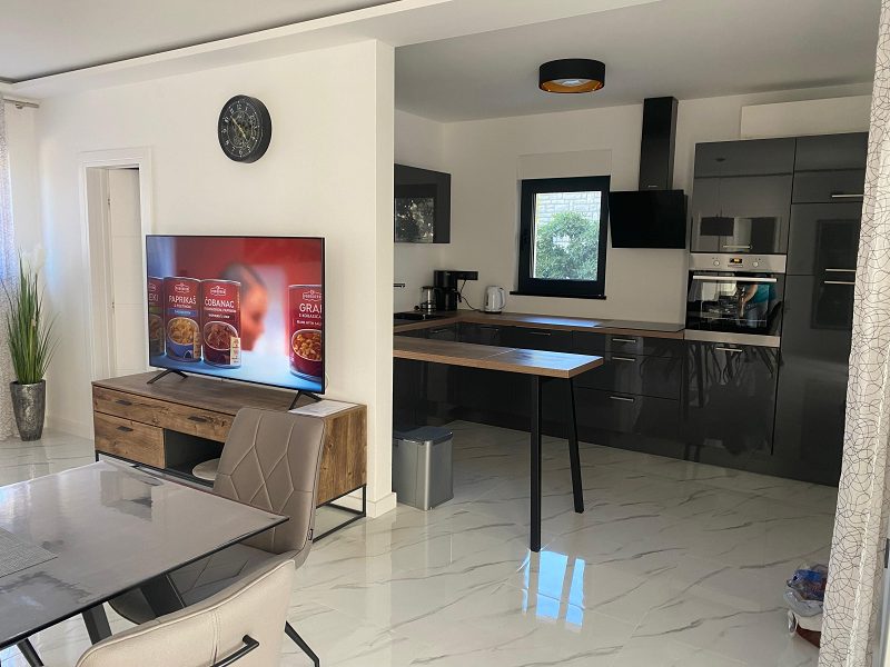 dům – Apartmánový dům Vodice, Vodice, Chorvatsko – foto 11