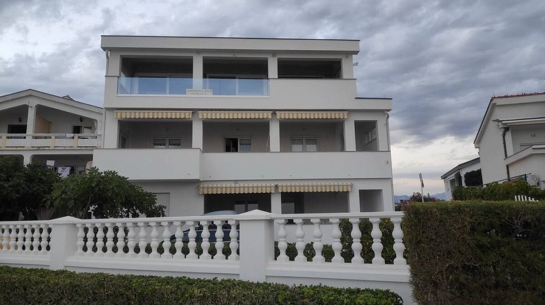 komerční prostor – Apartmánový dům Vir se 3 byty, Vir, Chorvatsko – foto 2