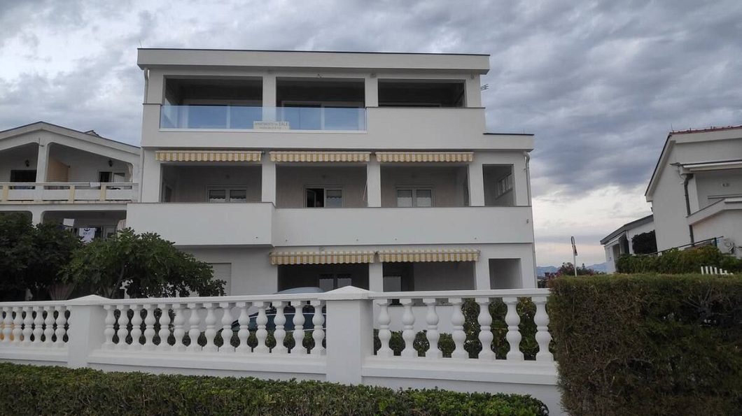 dům – Apartmánový dům Vir se 3 byty, Vir, Chorvatsko – foto 2