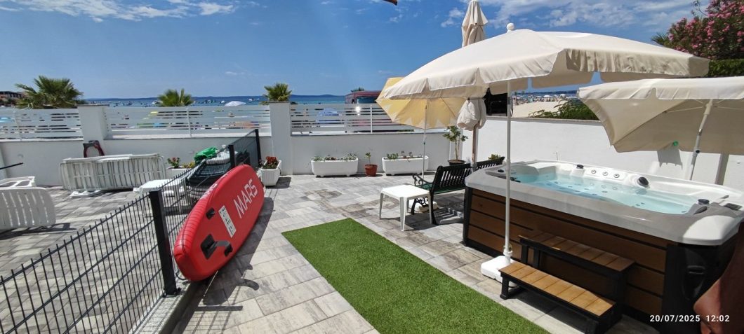 dům – Apartmánový dům Vir se 3 byty, Vir, Chorvatsko – foto 5