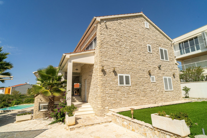 Luxusní vila Petrčane T4