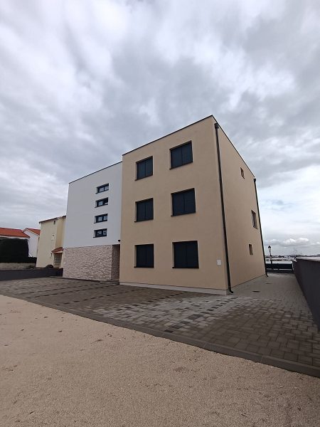 byt – Luxusní čtyřpokojový byt v první řadě u moře, Vir, Chorvatsko – foto 5