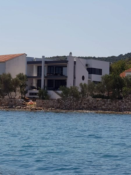 dům – Samostatně stojící dům Pašman - ostrov, Tkon, Chorvatsko – foto 1