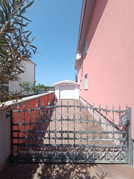 dům – Komfortní dům se 4 apartmány u moře na Viru, Vir, Chorvatsko – foto 14