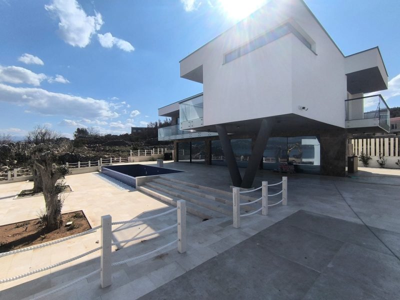 dům – Luxusní vila v druhé řadě u moře, Novigrad, Chorvatsko – foto 3