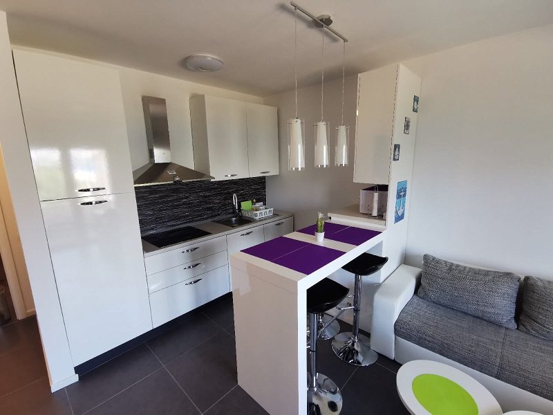 byt – Apartmán s terasou a výhledem na moře Posedarje, Vinjerac, Chorvatsko – foto 8