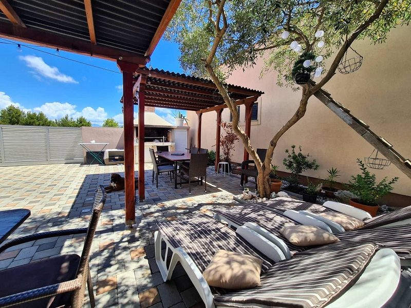 dům – Plně zařízený dům v bezprostřední blízkosti moře Privlaka, Privlaka, Chorvatsko – foto 14