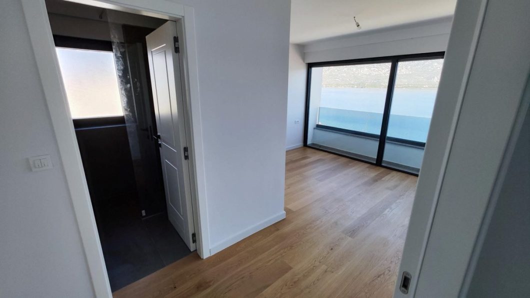 byt – Apartmán Vinjerac s výhledem na moře a pohoří Velebit, Posedarje, Chorvatsko – foto 5