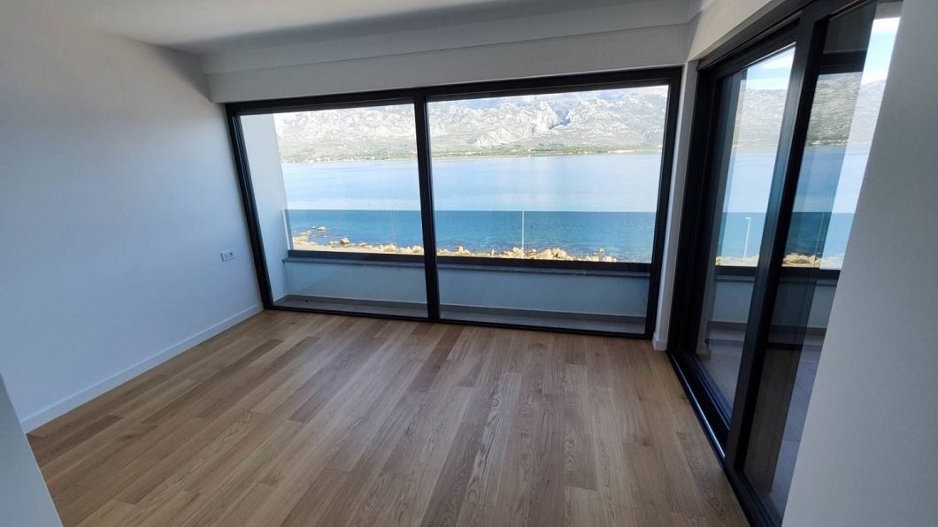 byt – Apartmán Vinjerac s výhledem na moře a pohoří Velebit, Posedarje, Chorvatsko – foto 6