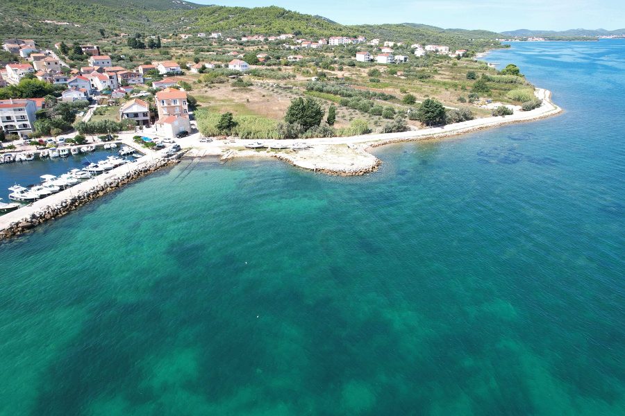 pozemek – Pozemek v 1. řadě u moře, Dobropoljana, Chorvatsko – foto 4