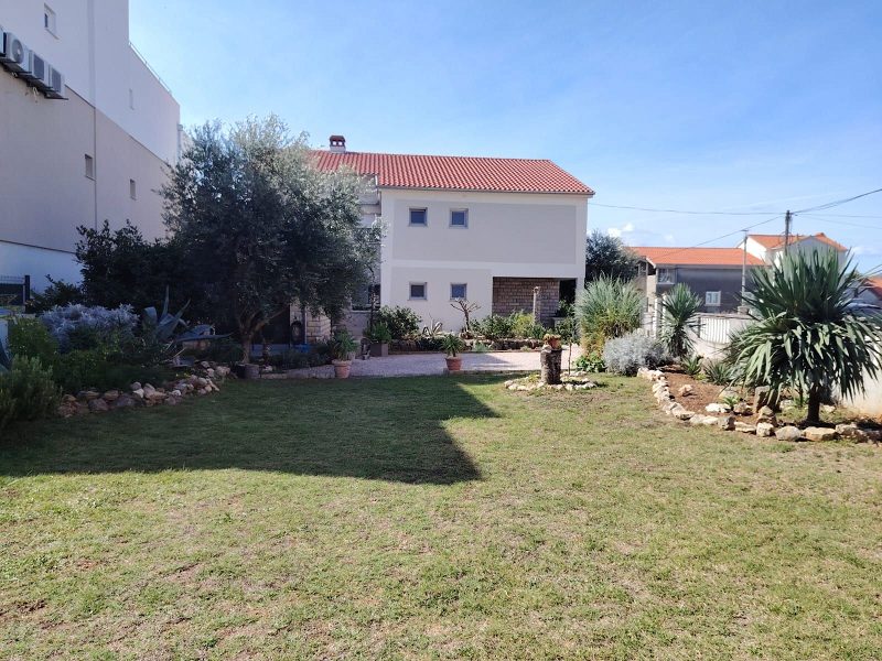 dům – Samostatně stojící dům 100 m od pláže, Sukošan, Chorvatsko – foto 2