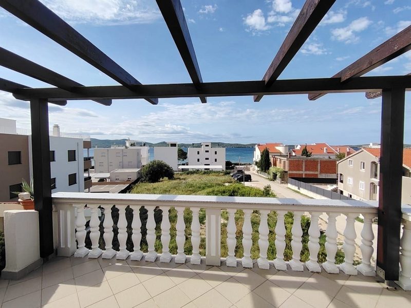 dům – Samostatně stojící dům 100 m od pláže, Sukošan, Chorvatsko – foto 1