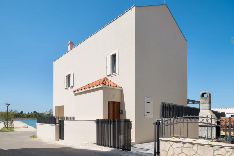 dům – Luxusní dům v Ninu v první řadě u moře, Nin, Chorvatsko – foto 2