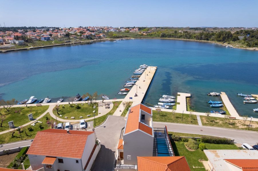 dům – Luxusní dům v Ninu v první řadě u moře, Nin, Chorvatsko – foto 23