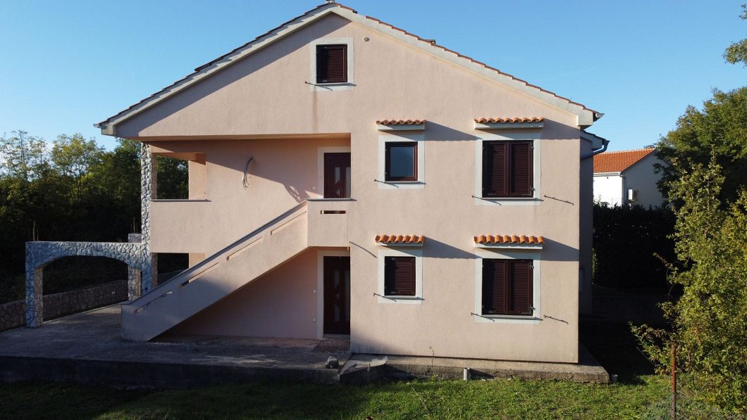 komerční prostor – Dům se 4 apartmány + podkroví, Dobrinj, Chorvatsko – foto 5