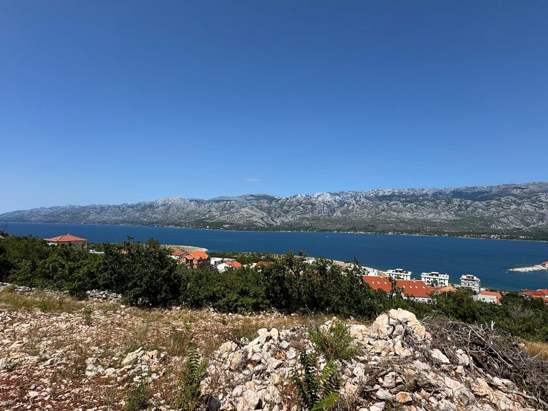pozemek – Stavební pozemky 600–1100 m² s panoramatickým výhledem na moře a pohoří Velebit, Vinjerac, Chorvatsko – foto 3