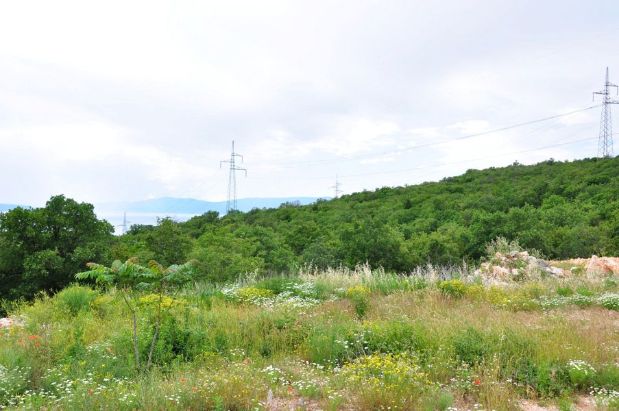 pozemek – Stavební pozemek s panoramatickým výhledem a návrhem vily 300 m² s bazénem, Kostrena, Chorvatsko – foto 11