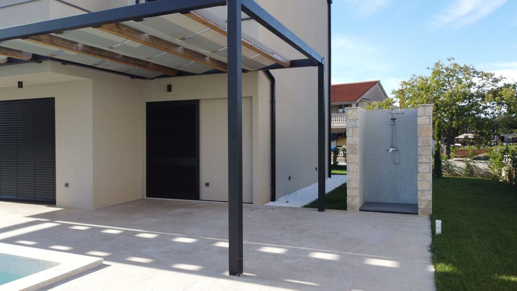 dům – Nově postavená vila s bazénem, Krnica, Chorvatsko – foto 20