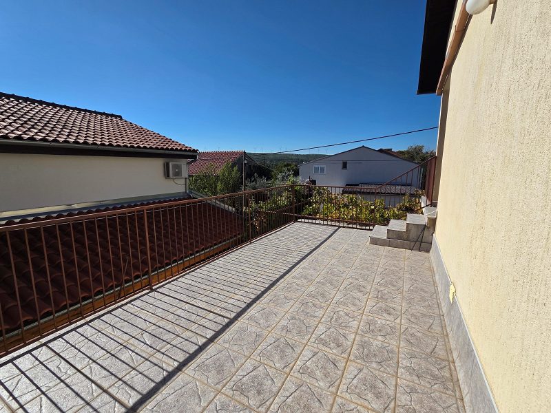 dům – Samostatně stojící dům se 2 bytovými jednotkami, Gornji Karin, Chorvatsko – foto 24