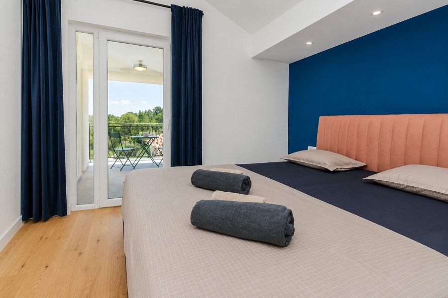 apartmán – Moderně zařízený dvoupatrový apartmán v první řadě u moře - Zaton , Zadarská župa , Chorvatsko – foto 3