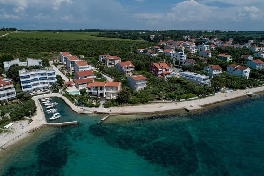 apartmán – Apartmány a studia s výhledem, 10 m od moře - Petrčane, Zadar , , Chorvatsko – foto 12